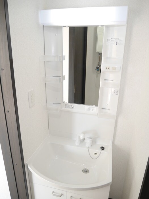 物件内観写真12　(洗面)