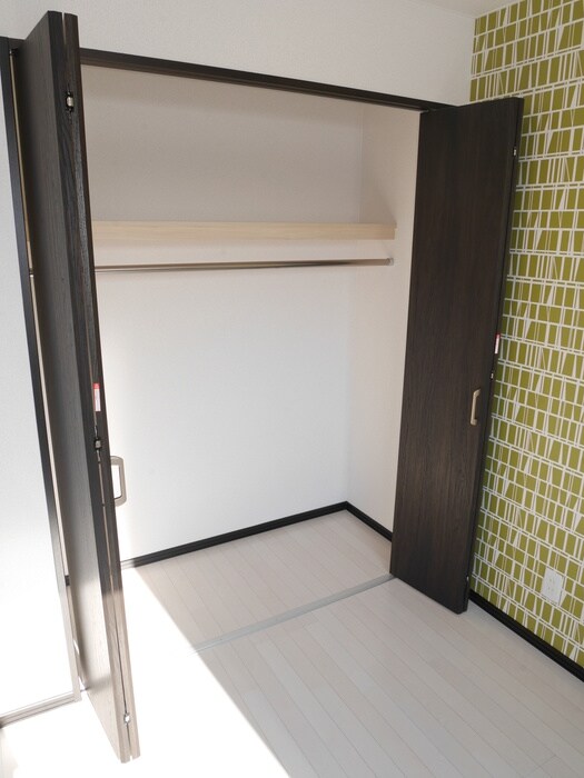 物件内観写真13　(収納)