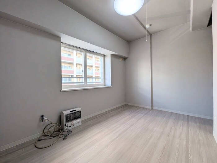 物件内観写真13　(居室)