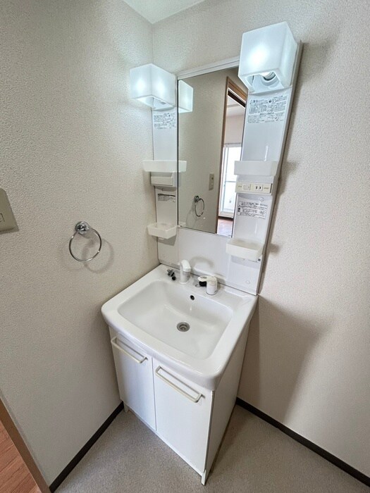 物件内観写真14　(洗面)