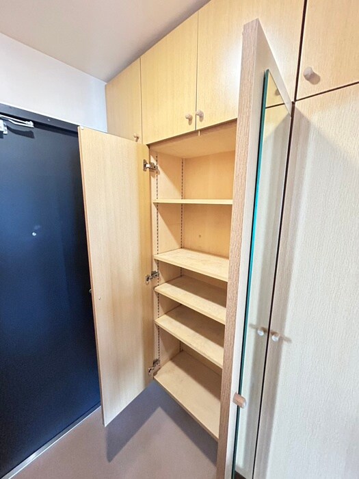 物件内観写真17　(靴箱)