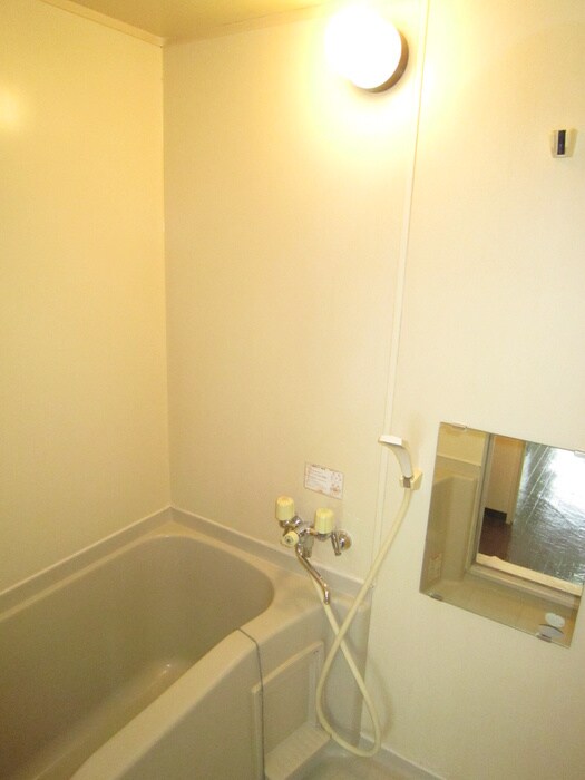 物件内観写真11　(バス／シャワールーム等)