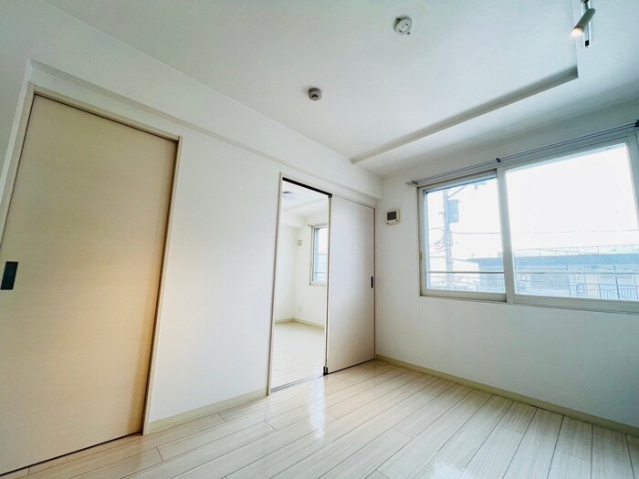 物件内観写真8　(居室)