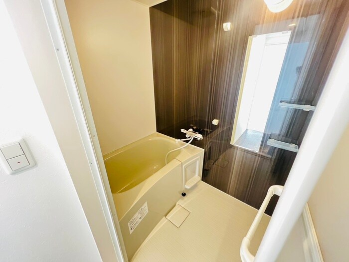 物件内観写真12　(バス／シャワールーム等)