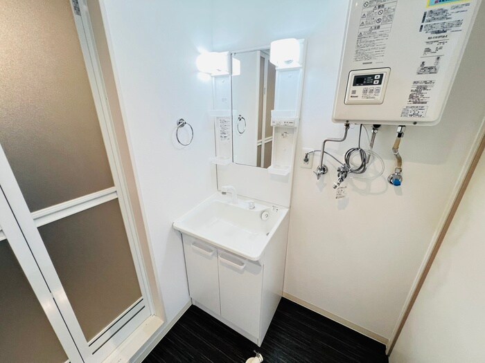 物件内観写真14　(洗面)