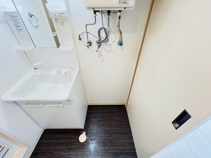 物件内観写真19　(洗濯機置場)