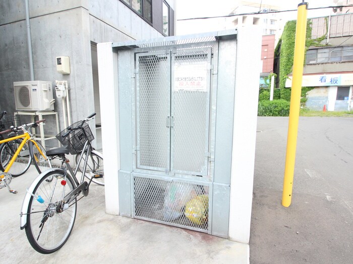 物件外観写真5　(建物設備)