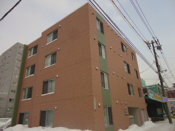 物件外観写真2　(外観写真)