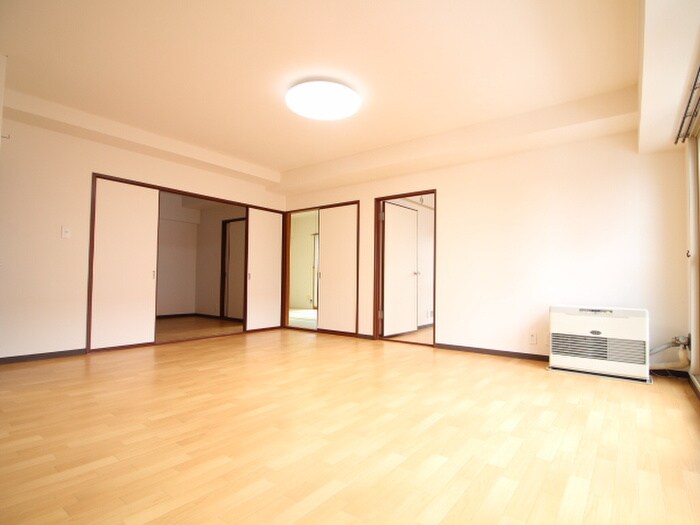 物件内観写真9　(居室)