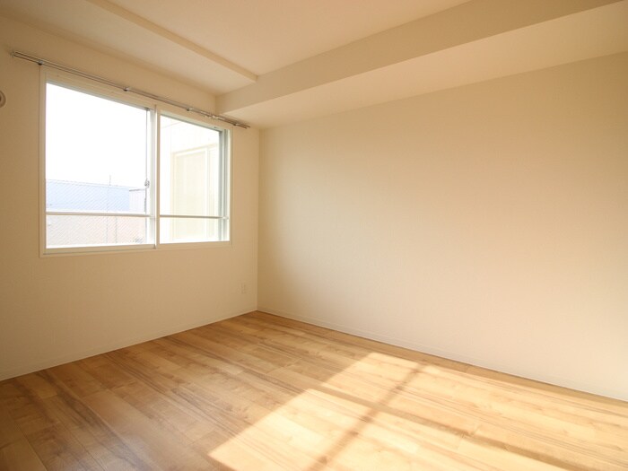 物件内観写真11　(居室)