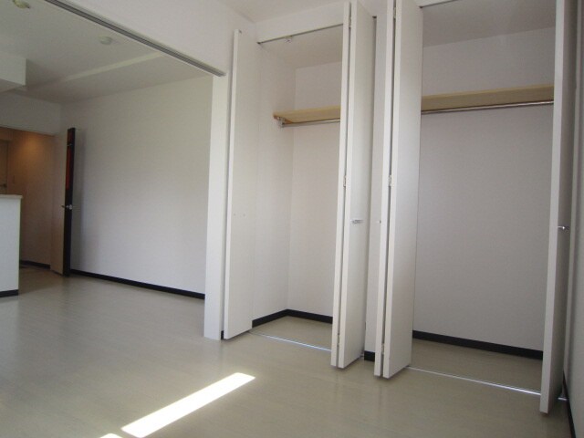 物件内観写真7　(内観写真)