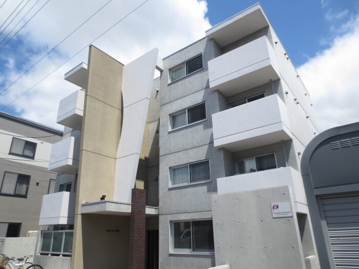 物件外観写真2　(外観写真)