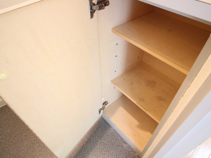 物件内観写真10　(靴箱)