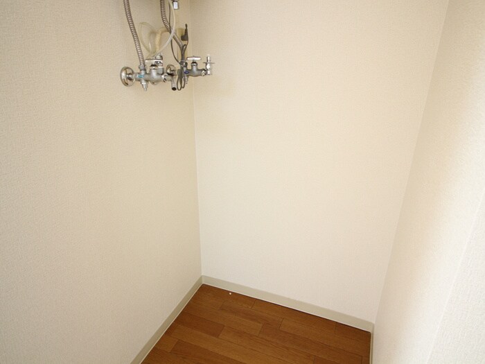 物件内観写真19　(洗濯機置場)