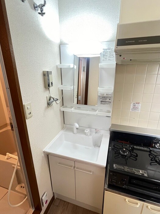 物件内観写真14　(洗面)