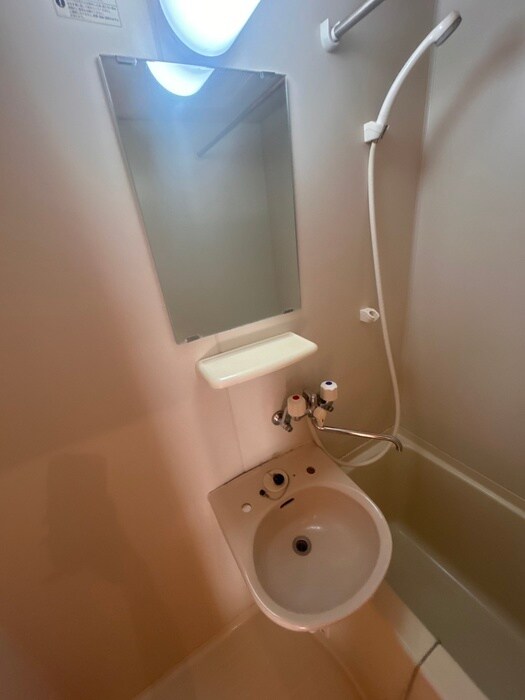 物件内観写真14　(洗面)