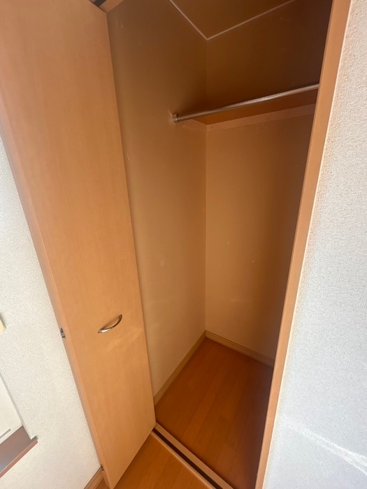 物件内観写真15　(収納)