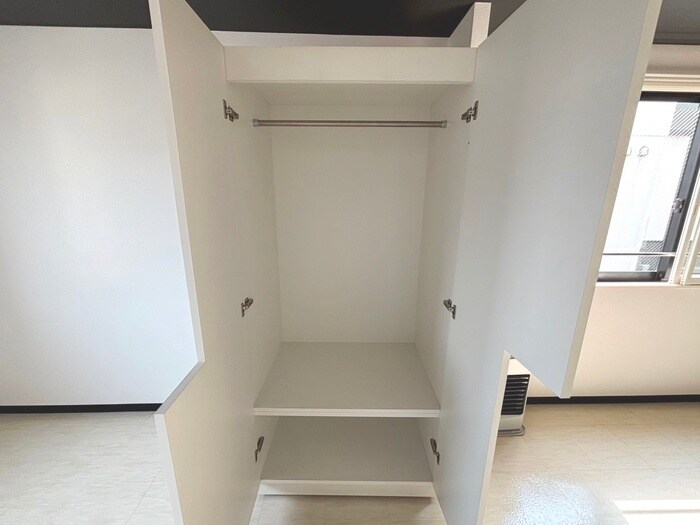 物件内観写真13　(収納)