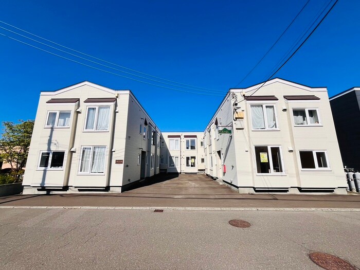 物件外観写真1　(外観写真)