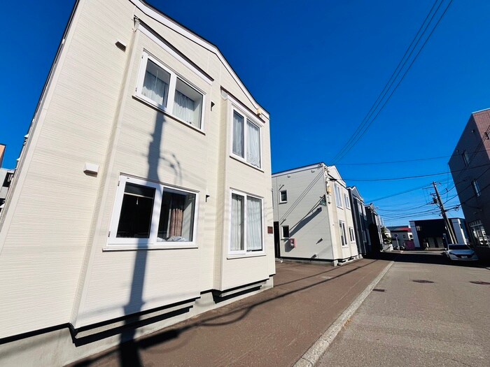 物件外観写真2　(外観写真)