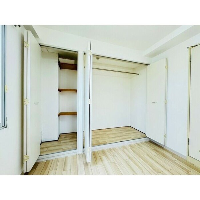 物件内観写真9　(収納)