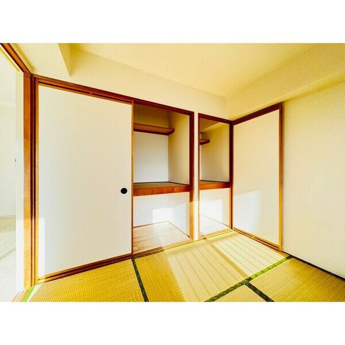 物件内観写真15　(収納)