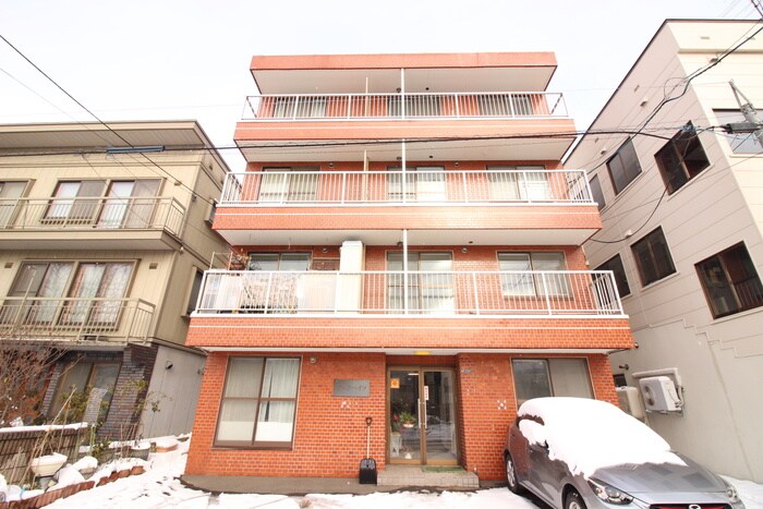 物件外観写真2　(外観写真)