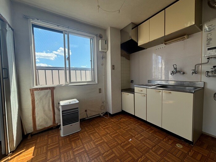 物件内観写真6　(居室)