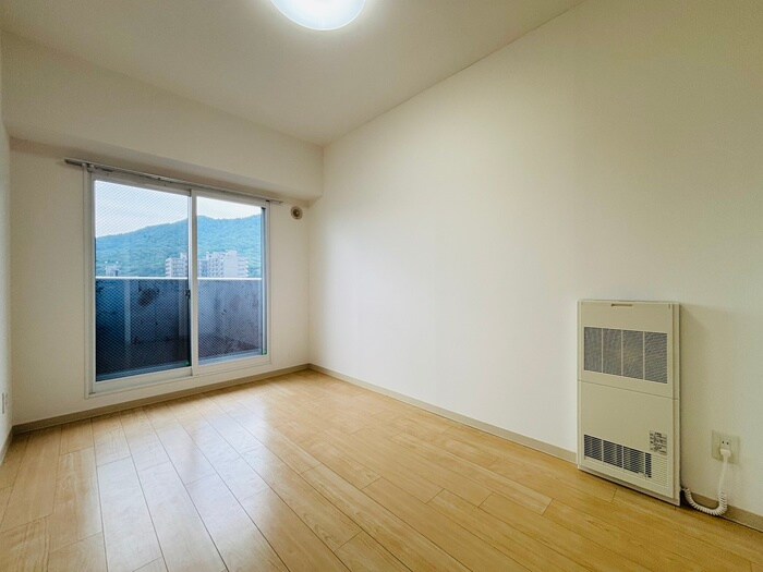 物件内観写真13　(居室)