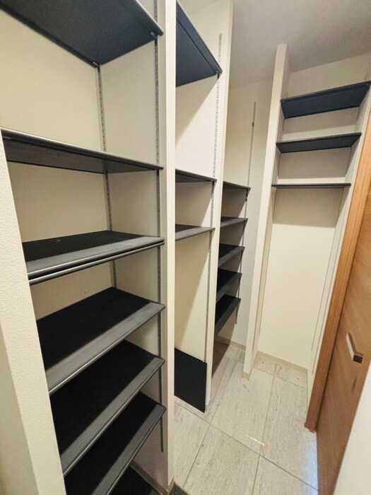 物件内観写真21　(靴箱)