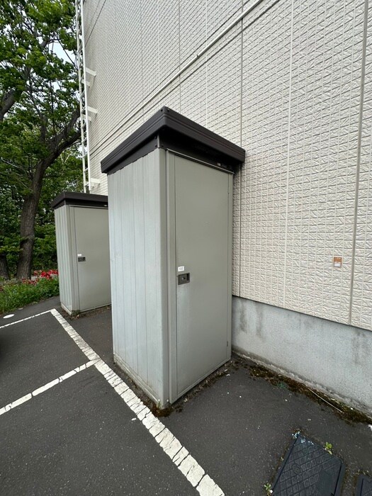 物件外観写真4　(建物設備)