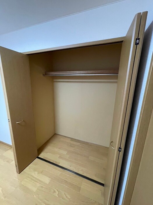 物件内観写真15　(収納)