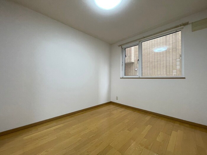 物件内観写真19　(居室)