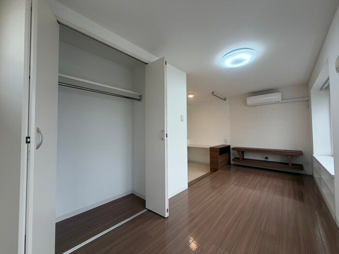 物件内観写真19　(居室)