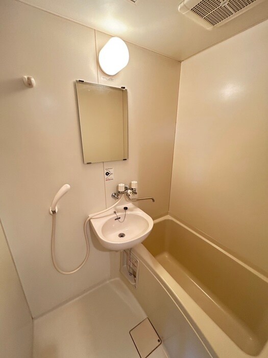 物件内観写真13　(バス／シャワールーム等)