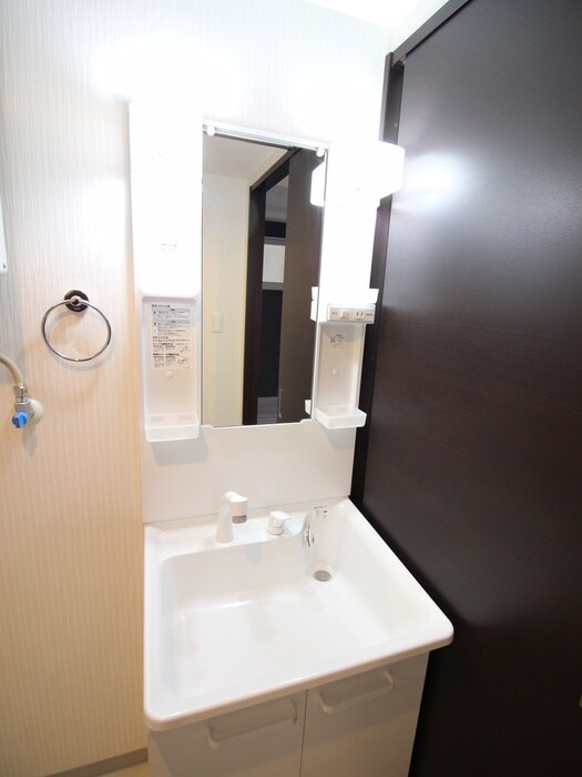 物件内観写真13　(洗面)