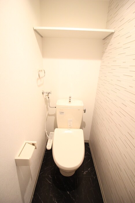 物件内観写真16　(トイレ)