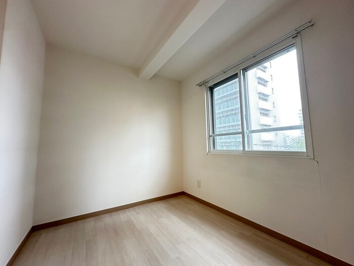 物件内観写真17　(居室)