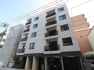 リバティ中島公園外観写真