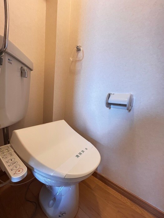 物件内観写真12　(トイレ)