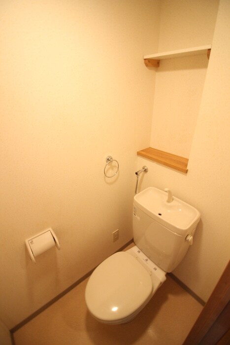 物件内観写真15　(トイレ)
