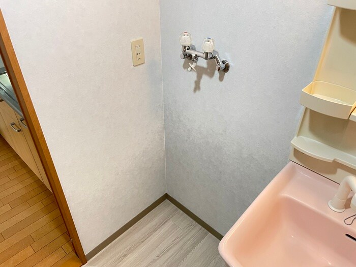 物件内観写真19　(洗濯機置場)