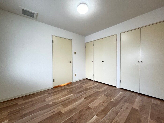 物件内観写真21　(居室)