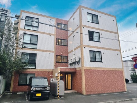 リリ円山北４外観写真