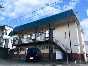 若葉ハイツ外観写真