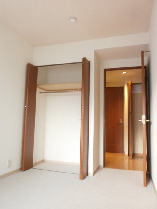 物件内観写真15　(居室)