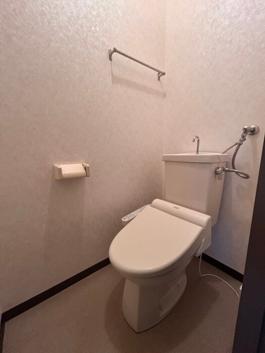 物件内観写真13　(トイレ)