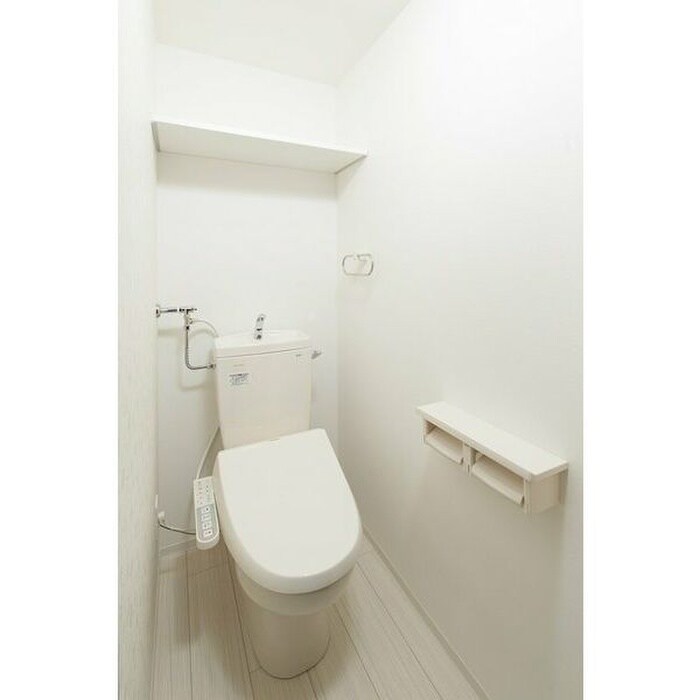 物件内観写真14　(トイレ)