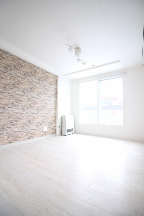 物件内観写真4　(居室)