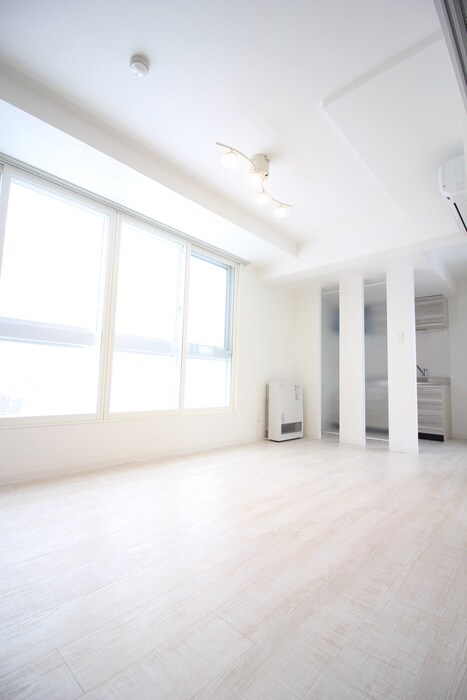 物件内観写真4　(居室)